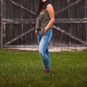 2/26R Light Blue Ripped Jeans